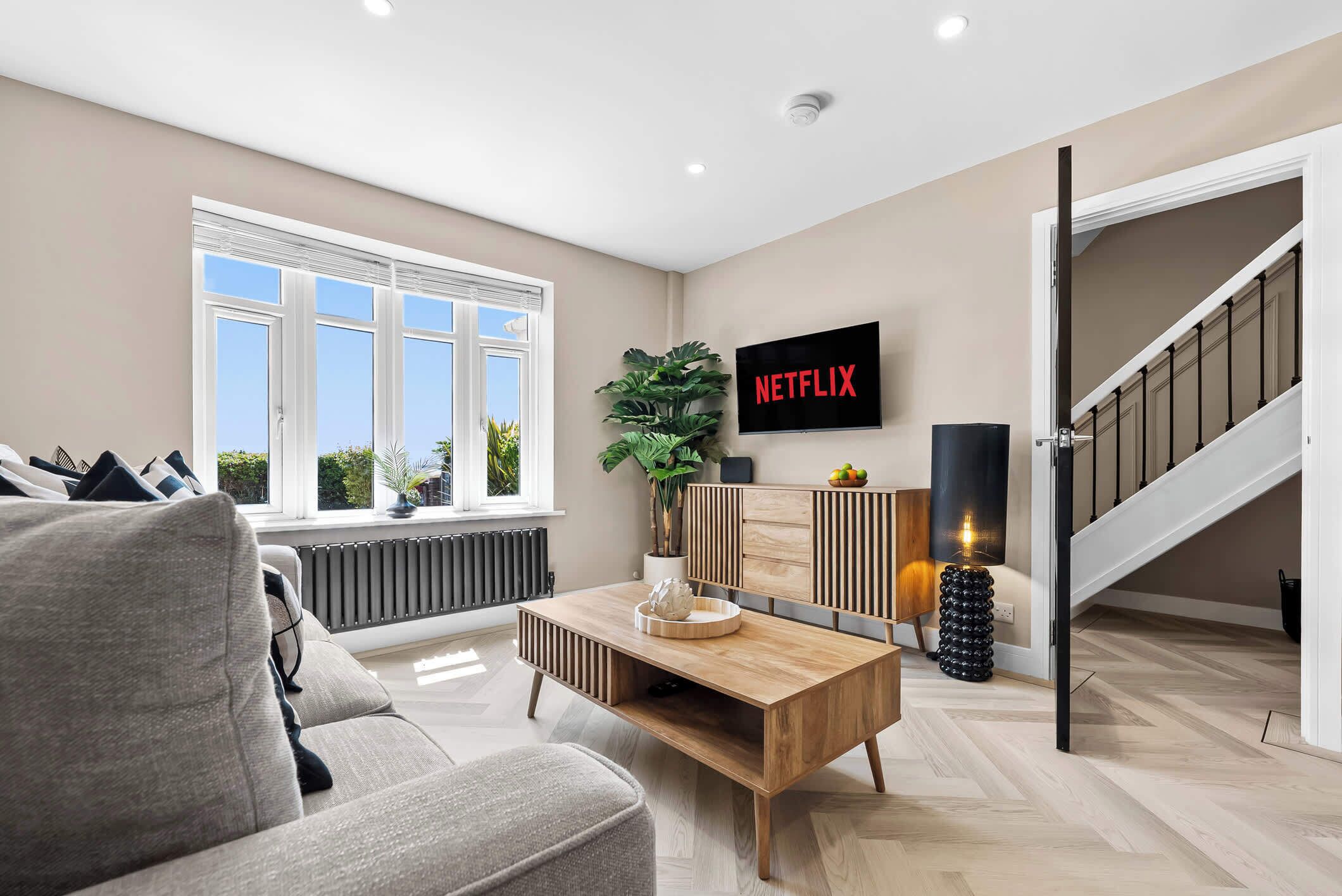 TV, offices