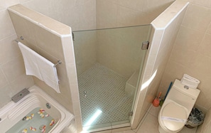 Familienapartment, 3 Schlafzimmer, barrierefrei, Küche (Casa Vacacional de 3 dormitorios) | Badezimmer