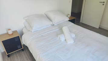 3 chambres, bureau, fer et planche à repasser, Wi-Fi gratuit