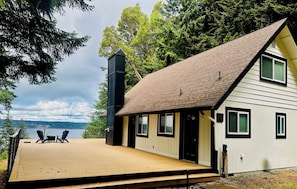 Exterior - Peaceful 4‑Bedroom Home with Gorgeous Puget Sound Views (Longbranch)