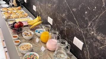 Double Room | Dining