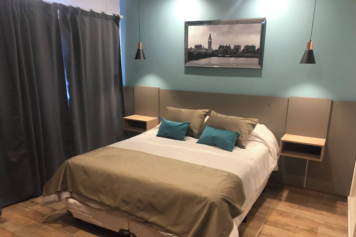 Wifi gratis y ropa de cama