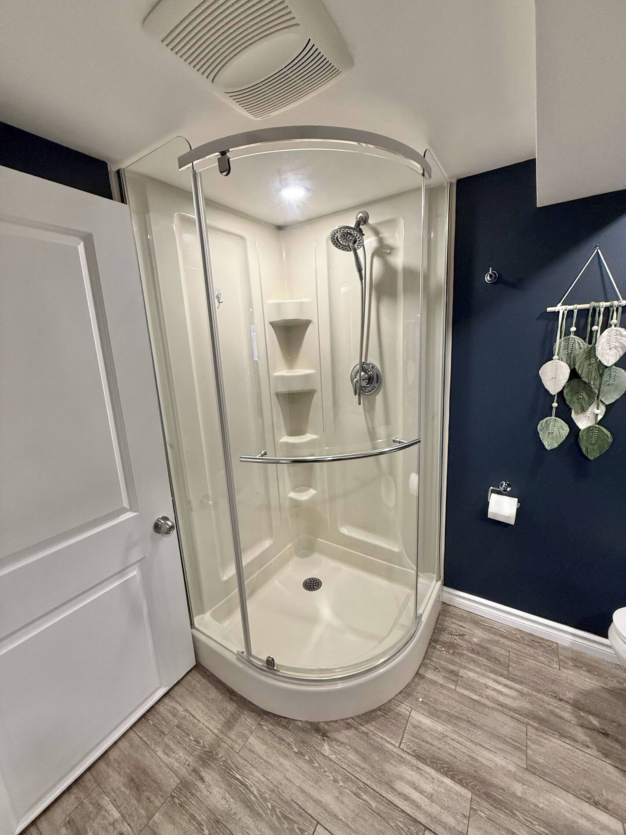 Apartment, 2 Bedrooms, Patio | Bathroom