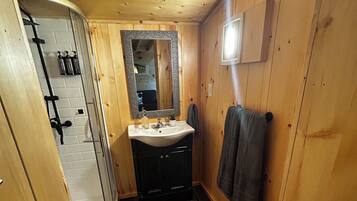 Towels, soap, toilet paper