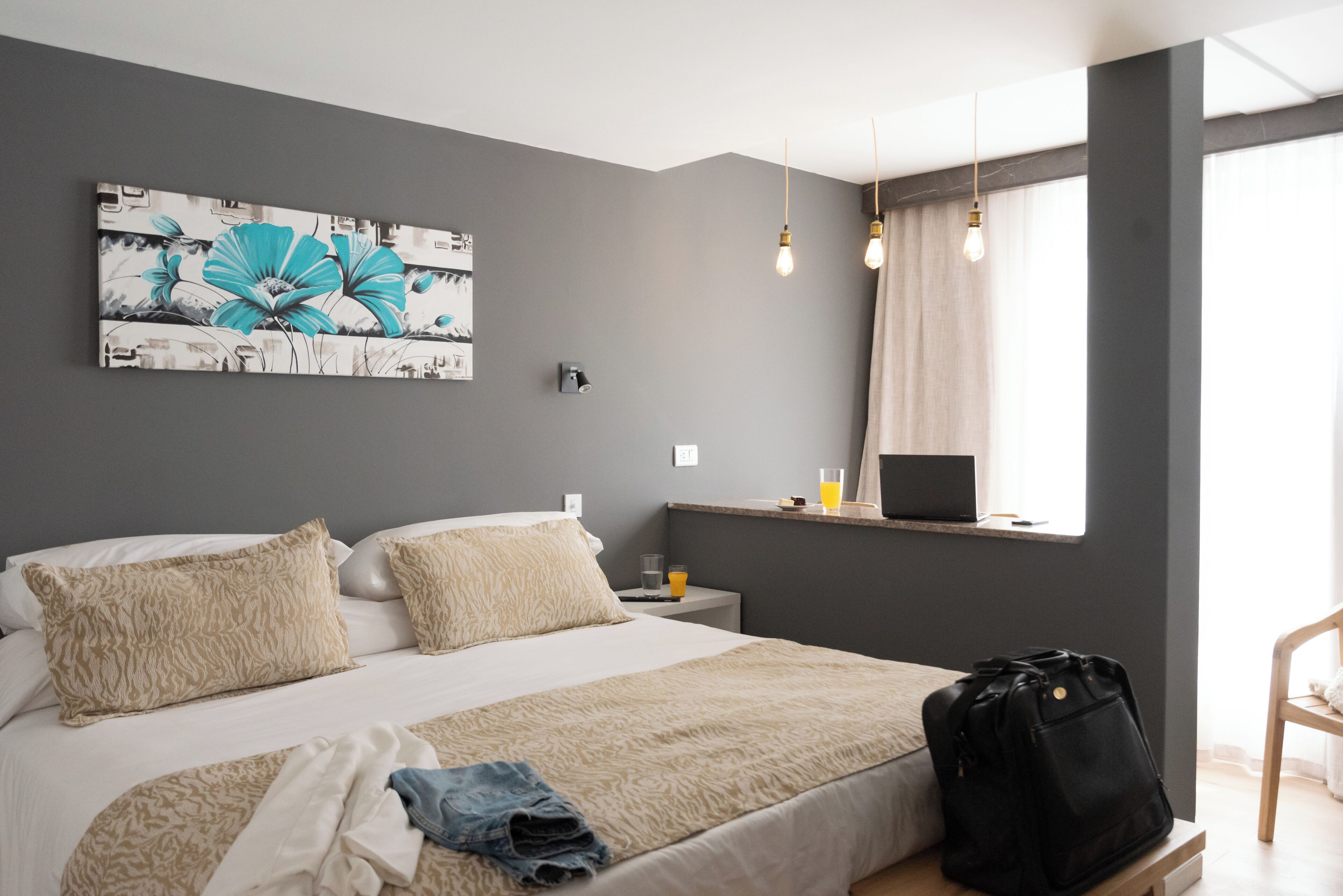 10 habitaciones, wifi, ropa de cama y acceso para silla de ruedas 