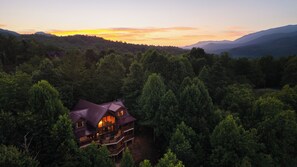 Exterior - New! Sleeps 20, Mountain Views, Sauna, Game Room! (Gatlinburg)