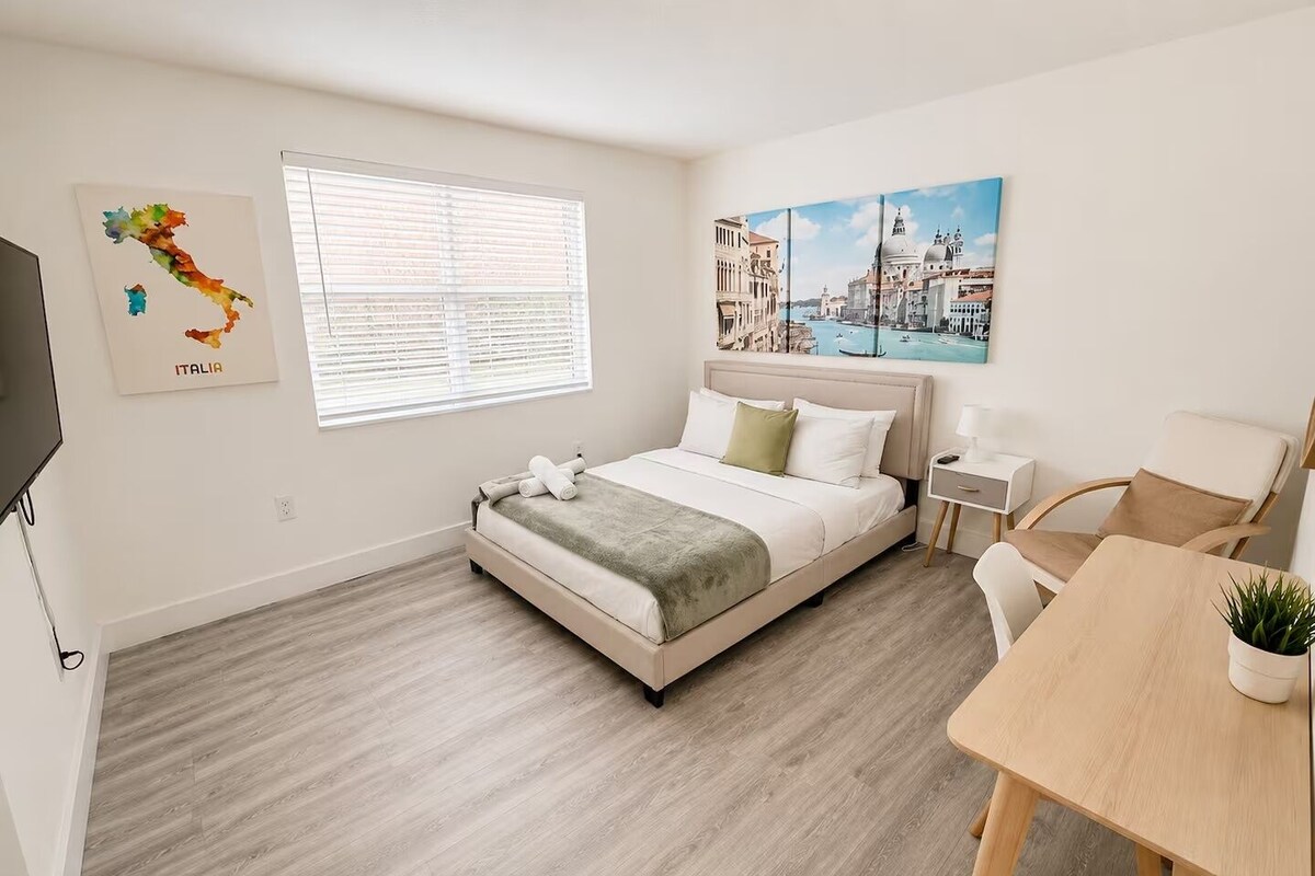 Apartment | WiFi (free), bed sheets