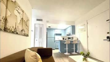 Basic Apartment | Interior