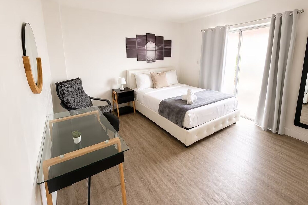 Apartment | WiFi (free), bed sheets