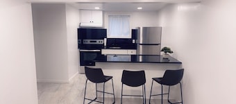Delightful 1-bedroom room rental in Amityville