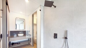 Luxury Suite | Bathroom - Blues Suites Laureles (Medellin)