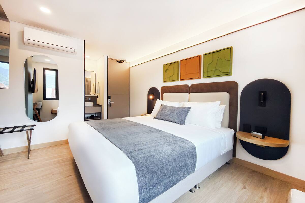 Superior Suite | In-room safe, desk, blackout drapes, iron/ironing board (on request)