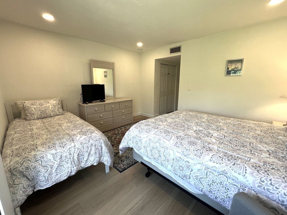 2 Schlafzimmer, Bügeleisen/Bügelbrett, kostenloses WLAN, Bettwäsche