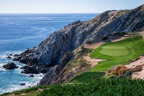 A coastal golf course with rocky cliffs and the ocean. - PRICE DROP!
Beautiful Pueblo Bonito Sunset Beach Jr Suite! (Cabo San Lucas)