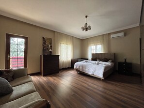 Luxury Villa, Pool View - Village Otantik Park (Ortahisar)
