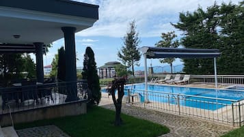 Luxury Villa, Pool View | Pool