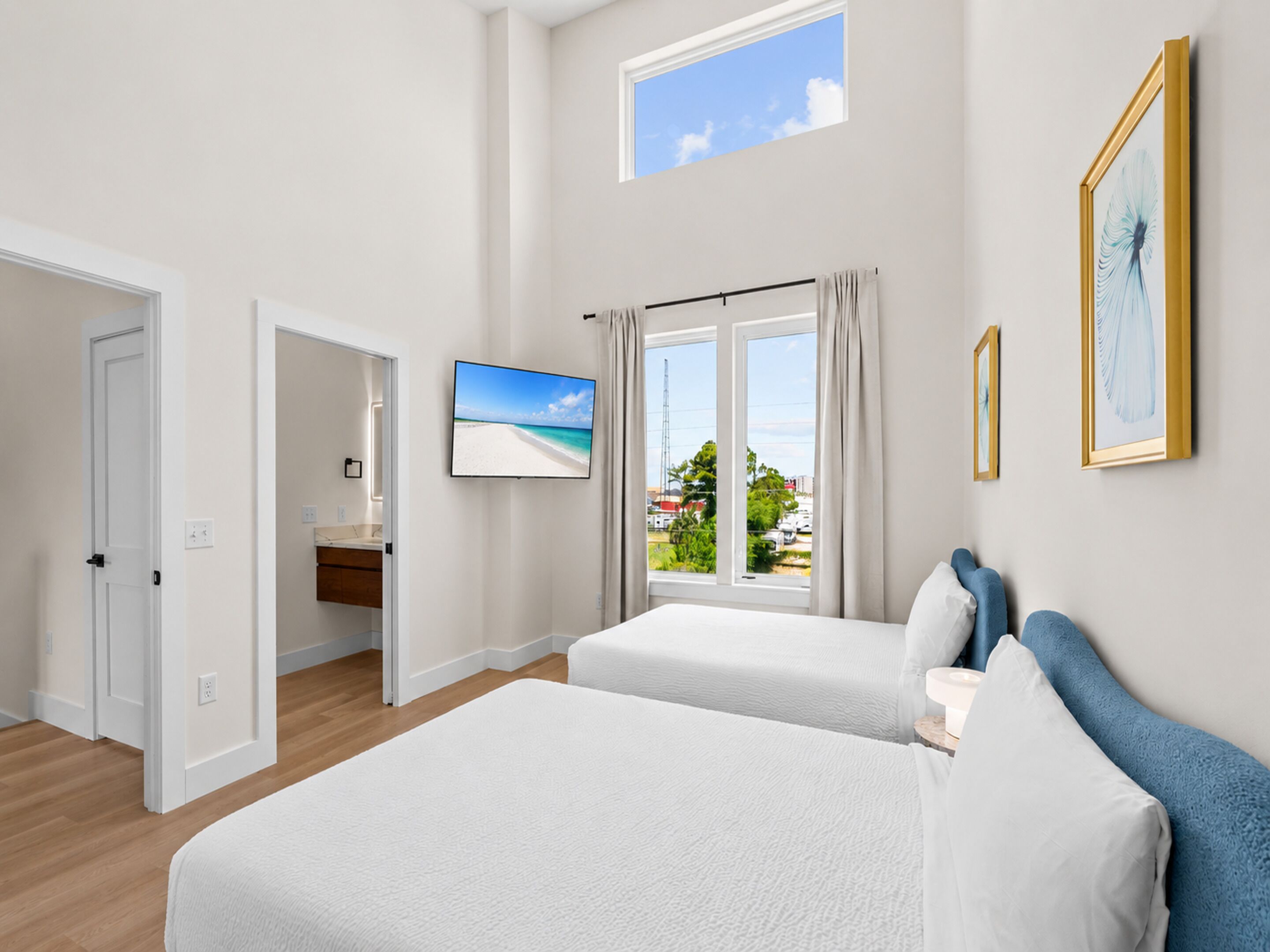 Studio (3 Bedrooms) | Property amenity