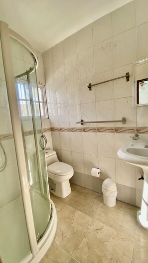 Hair dryer, towels, soap, toilet paper - Vrbo Property (Puerto Plata)