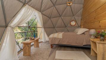 Phòng Suite Deluxe, quang cảnh sông