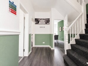Interior - Cosy house near Anfield Stadium (Liverpool)