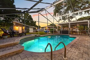 Pool - Tropical Retreat w/ Pool, Hot tub & Private Dock (Homosassa)