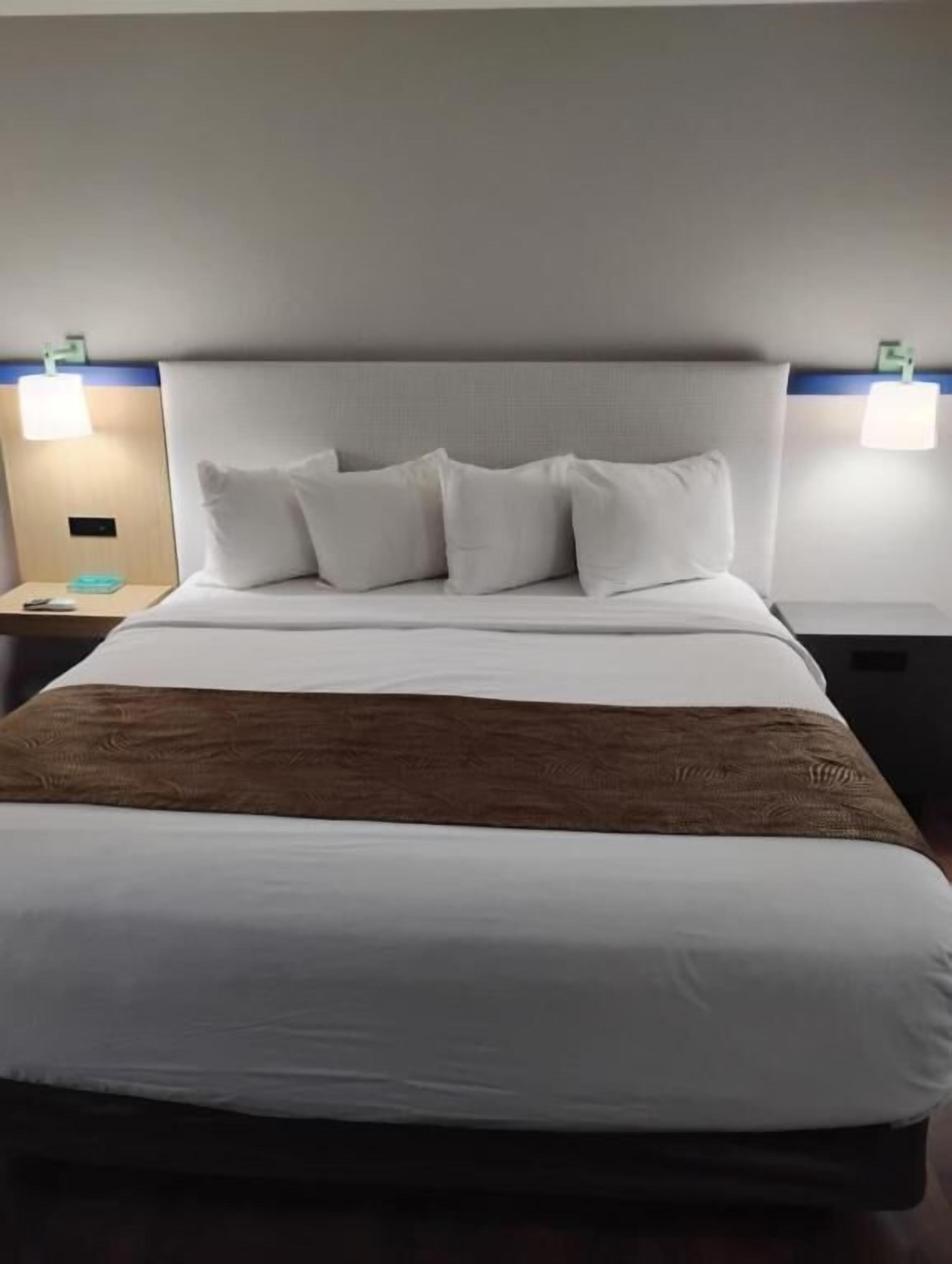 In-room safe, blackout curtains, iron/ironing board, free WiFi