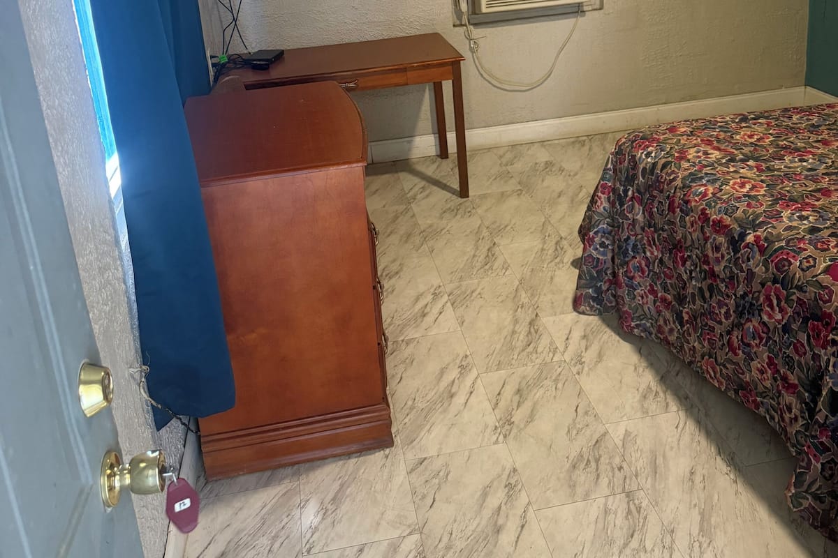 Basic Single Room