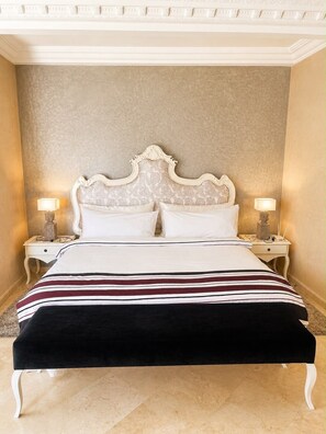Iron/ironing board, WiFi, bed sheets - Escape to Paradise | Exclusive Villa with Pool (Marrakech)