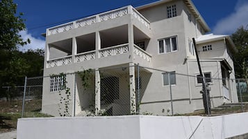 Apartment, 2 Bedrooms, Patio | Exterior