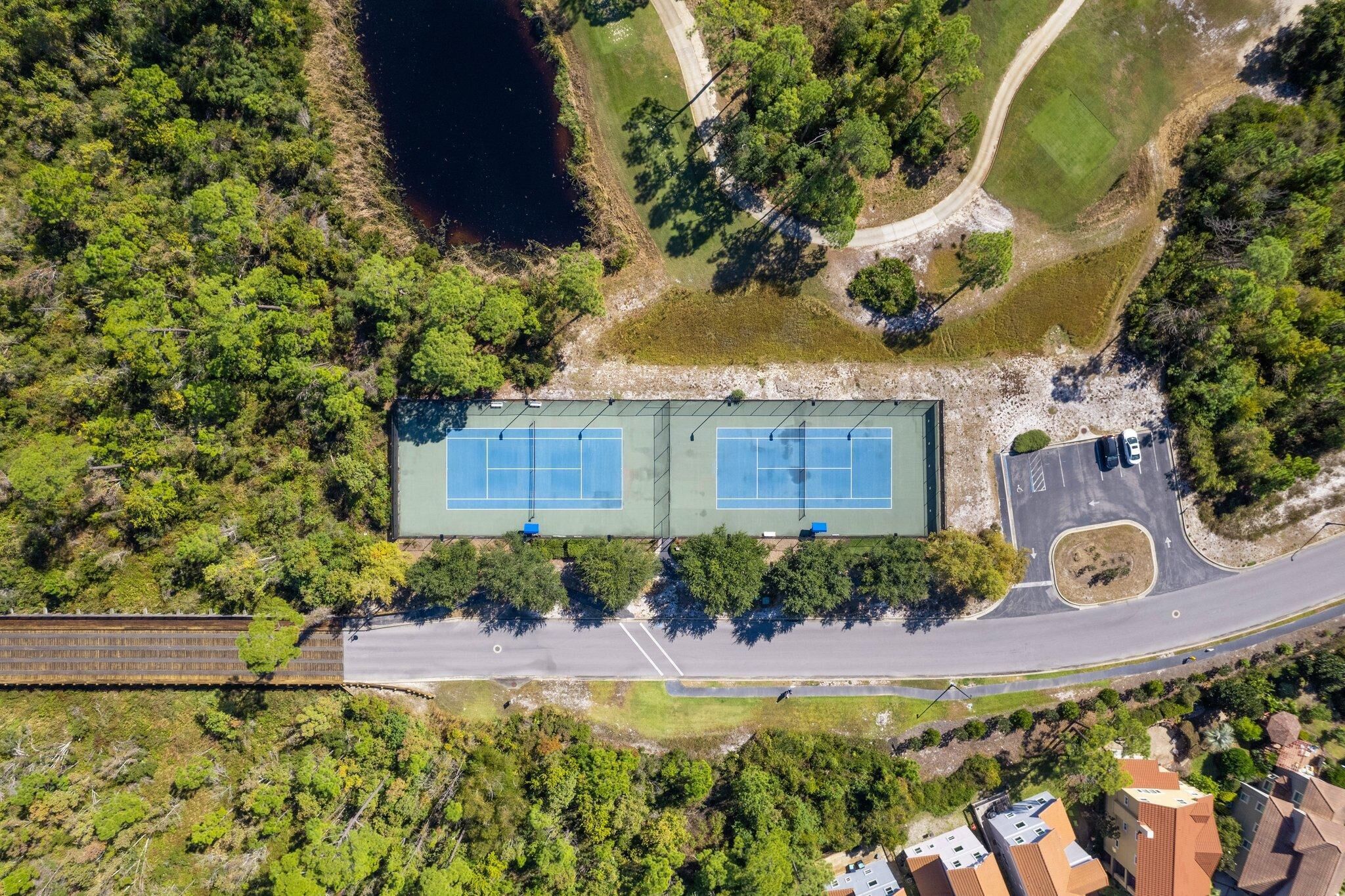 Maison, Plusieurs lits (Salty Turtle at Lost Key Villas) | Terrain de sport