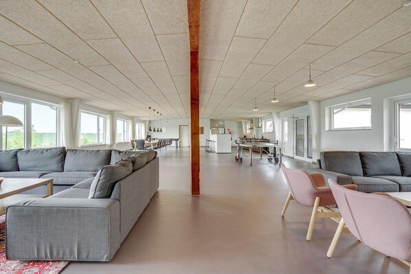 Interior - Pool holiday home, handicap- and allergy friendly (Haderslev)