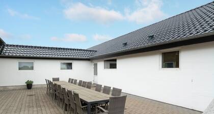 Pool holiday home, handicap friendly
