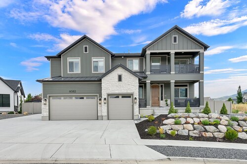 Mtn View Retreat: Near Snowbasin, Pet-Friendly Suite