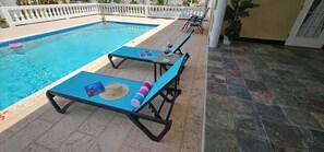 Pool - Cozy Private 1-Bedroom Cottage With Pool, Near Beach, Restaurant and Activities (Providenciales)