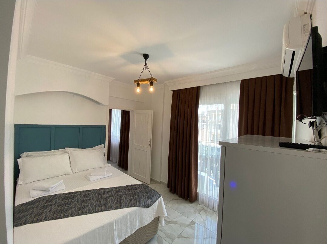 Standard Single Room, Balcony, Garden View
