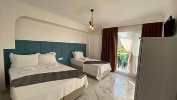 Standaard kamer, 1 twee- of 2 eenpersoonsbedden, balkon | Gratis wifi
