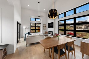 Interior - Buckhorn Retreat, new,  hot tub, deck, views! (Crested Butte)