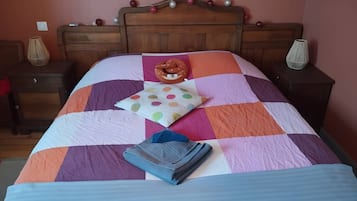 1 bedroom, WiFi, bed sheets