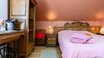 1 bedroom, WiFi, bed sheets