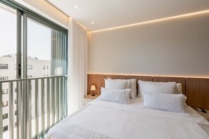 Unclassified image, 2 of 340, button - GO24 by LikeHome (Porto Alegre)