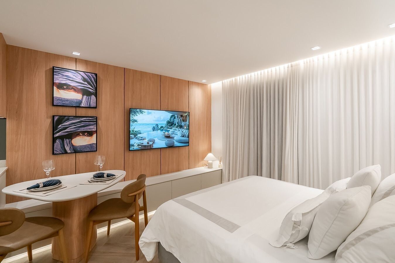 Deluxe Apartment | Free WiFi