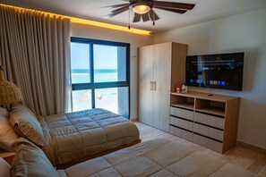 3 slaapkamers, een bureau, een strijkplank/strijkijzer, gratis wifi