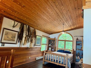 Room - Beautiful home, giant windows, sand beach, dock w/boat lift. Premier lake! (Bemidji)