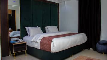 Business Apartment, Balcony, City View