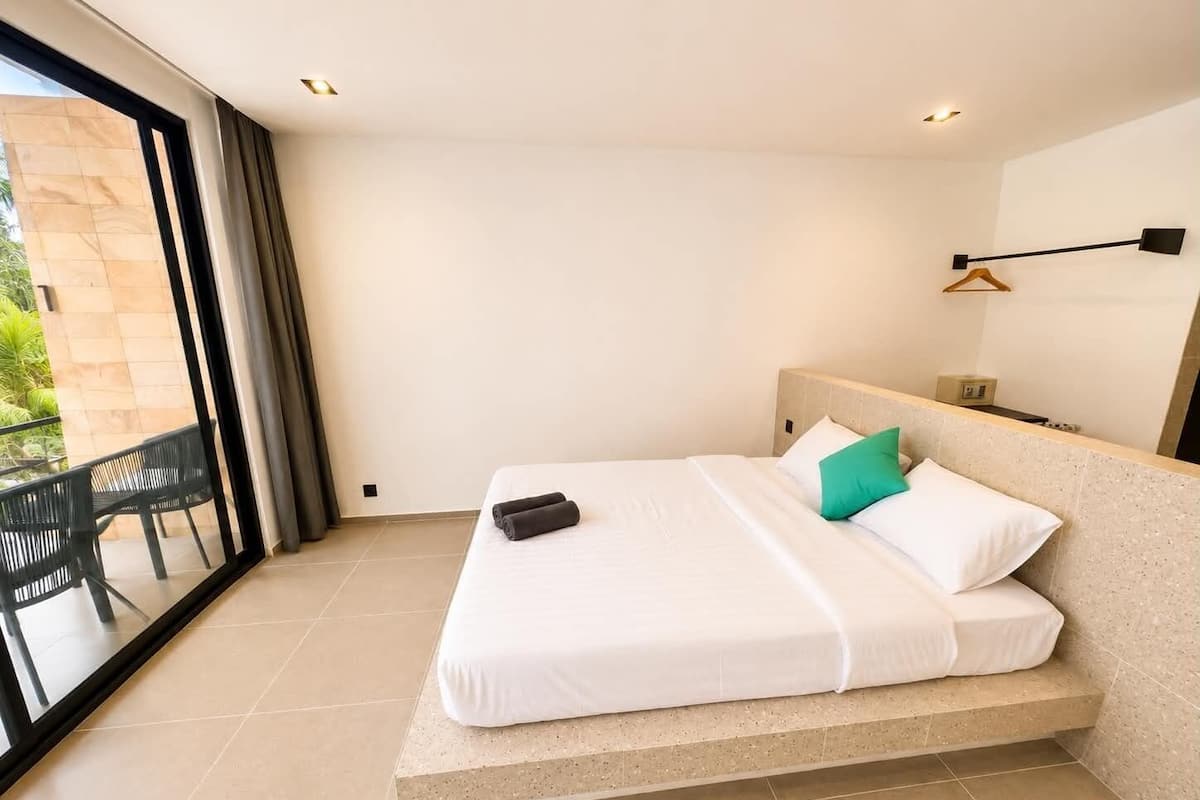 ห้องดีลักซ์ดับเบิล, วิวสวน | โต๊ะทำงาน, พื้นที่ทำงานแบบใช้แล็ปท็อป, Wi-Fi ฟรี