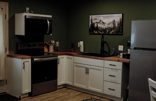 Welcome to the Strongs Room at U.P. Trails Getaway