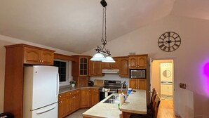 Unclassified image, 2 of 13, button - Home in dieppe (Dieppe)