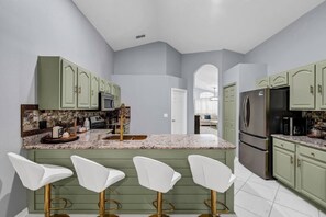 Coffee/tea maker, fridge - Elegant Solana Retreat | Pool | 20 Min to Disney (Davenport)