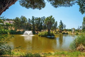 Property grounds - Villa Harmonie - Welkeys (Villeneuve-Loubet)