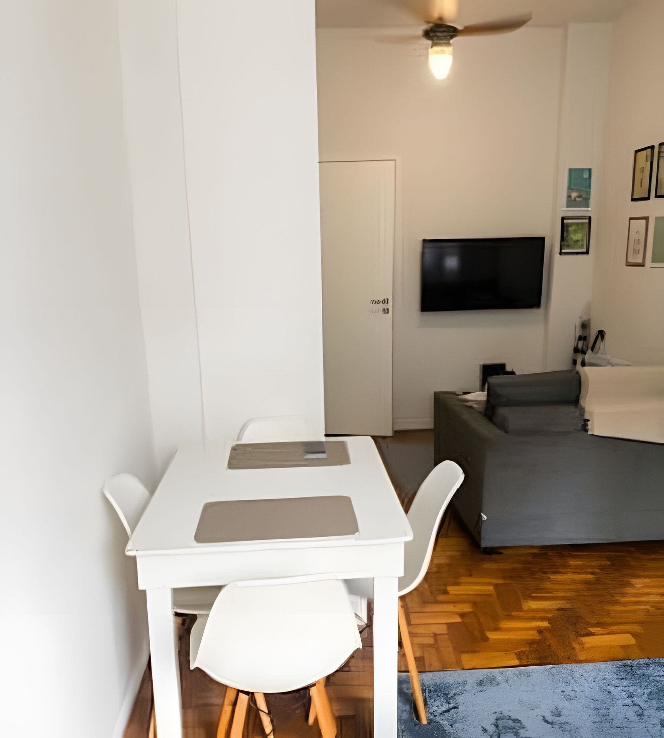 Apartamento básico | Opções para refeição
